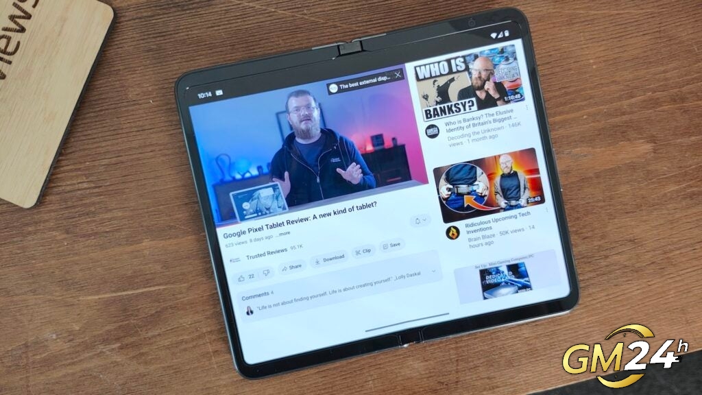 YouTube บน Google Pixel Fold